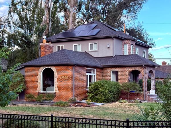 2395 N Locust St, Denver, CO