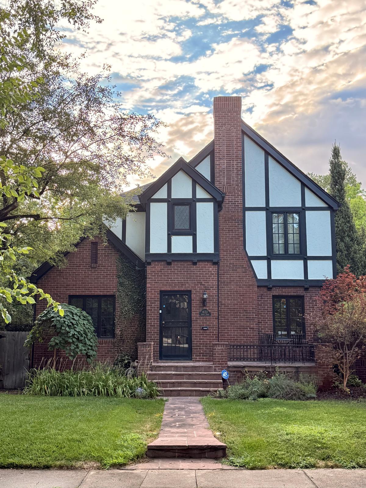 1650 N Locust St, Denver, CO