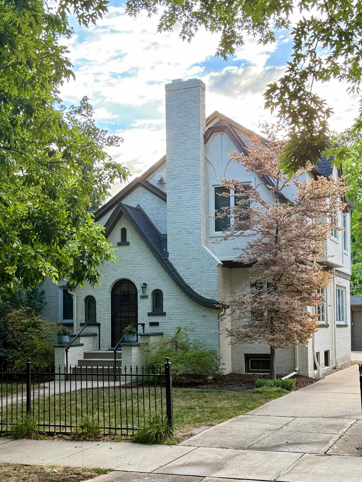 1642 N Locust St, Denver, CO