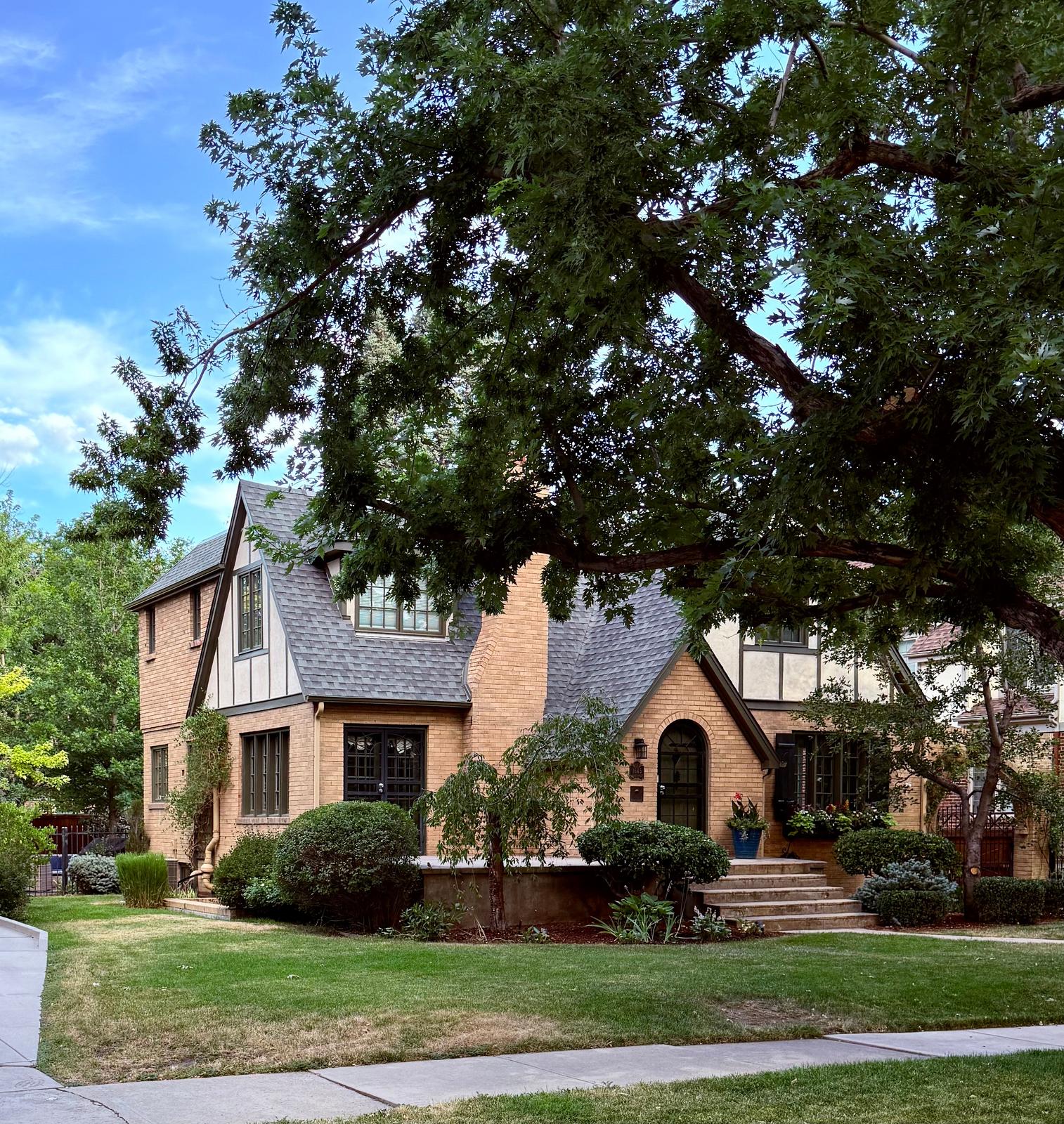 1645 N Locust St, Denver, CO