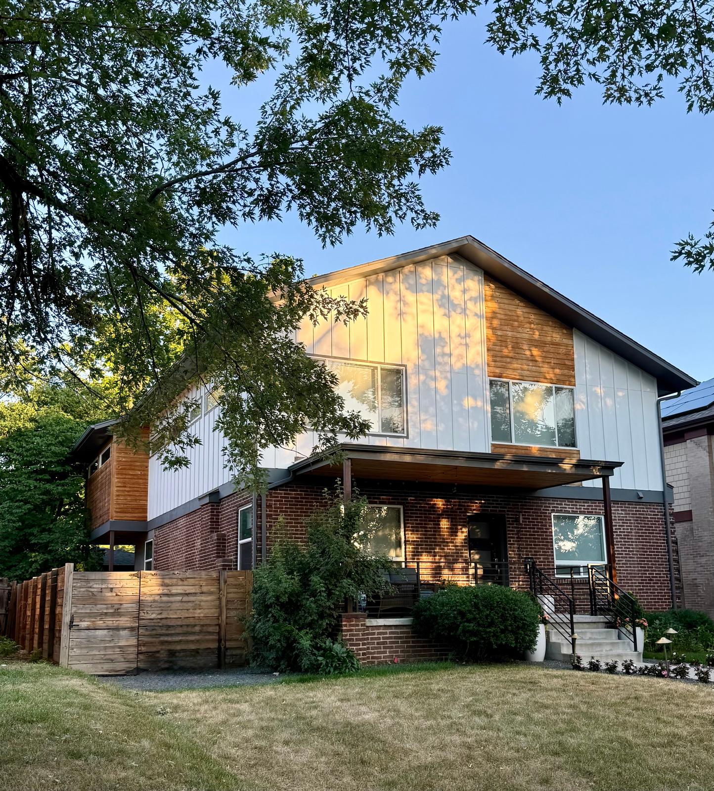 2565 N Elm St, Denver, CO