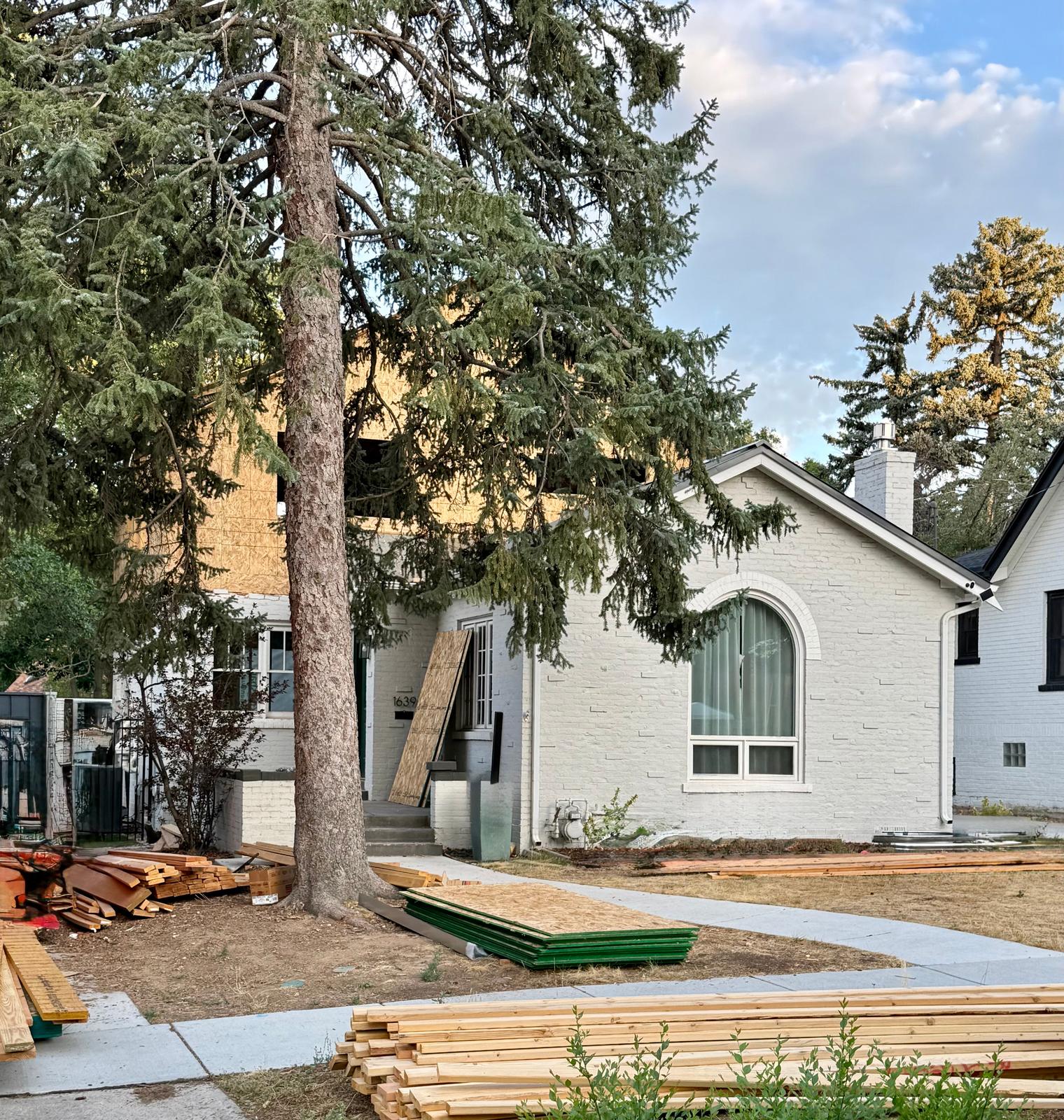 1639 N Grape St, Denver, CO