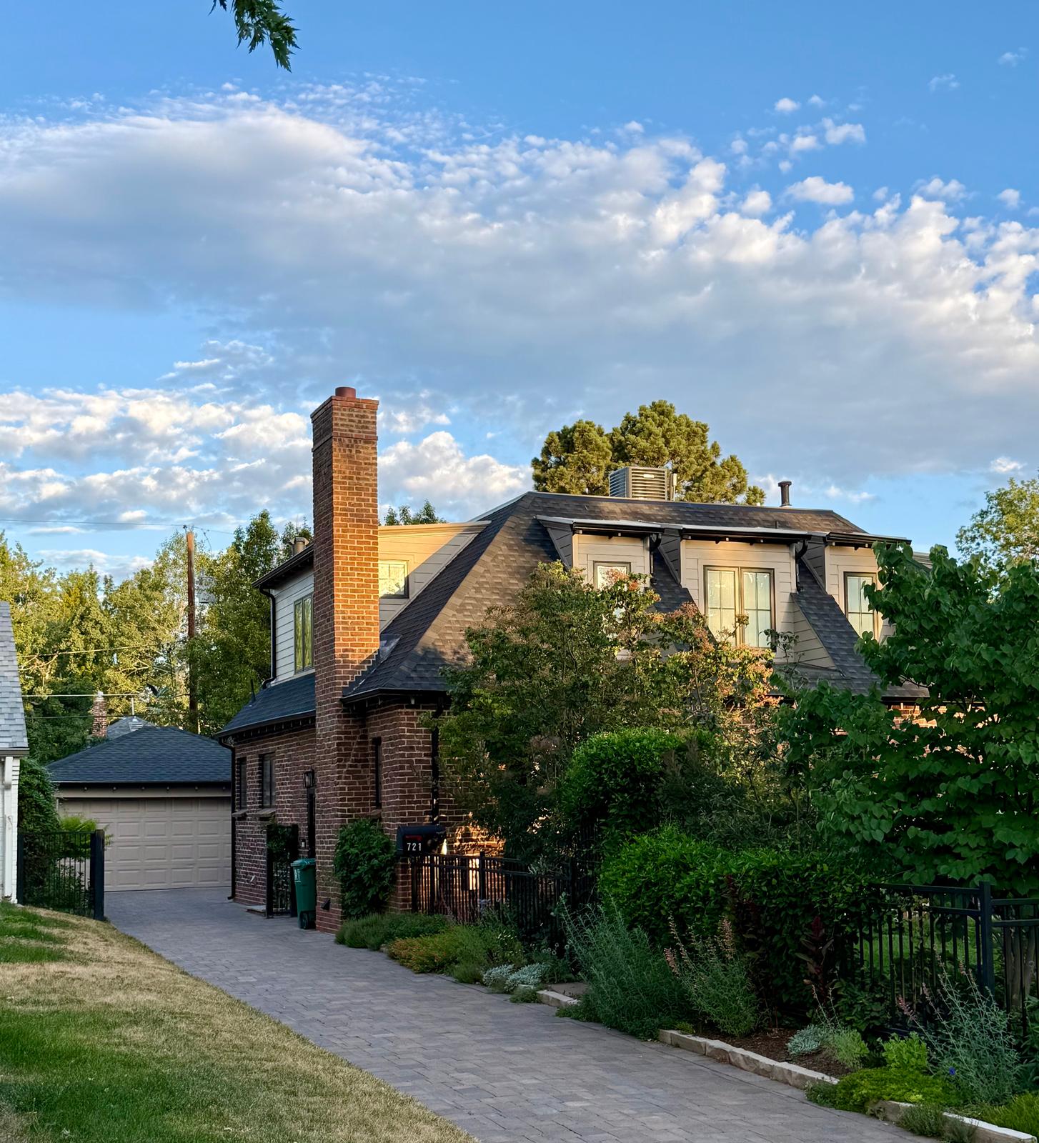 721 N Grape St, Denver, CO