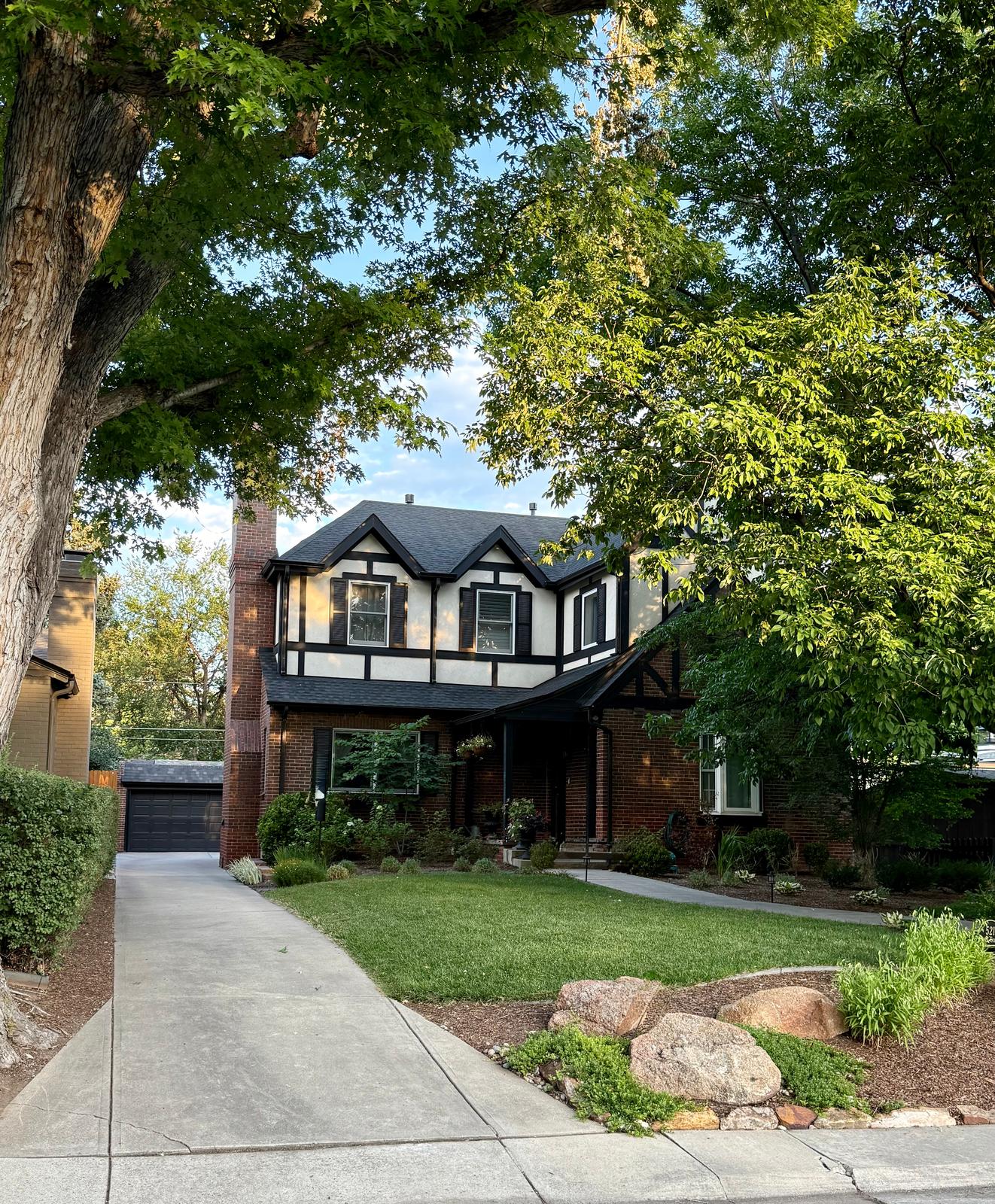 521 N Grape St, Denver, CO