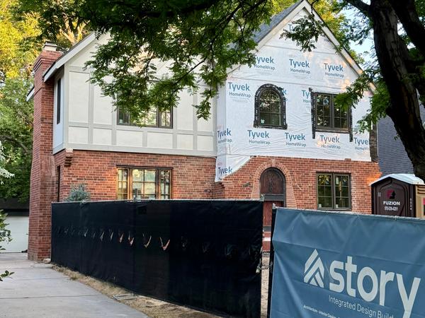 445 N Dahlia St, Denver CO