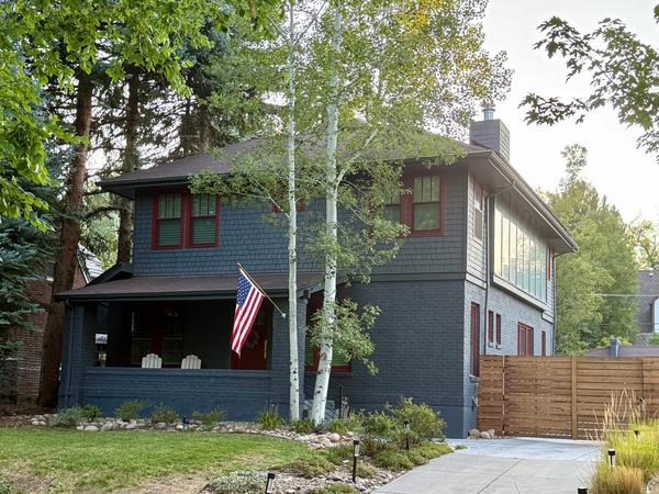 230 N Ash St, Denver, CO
