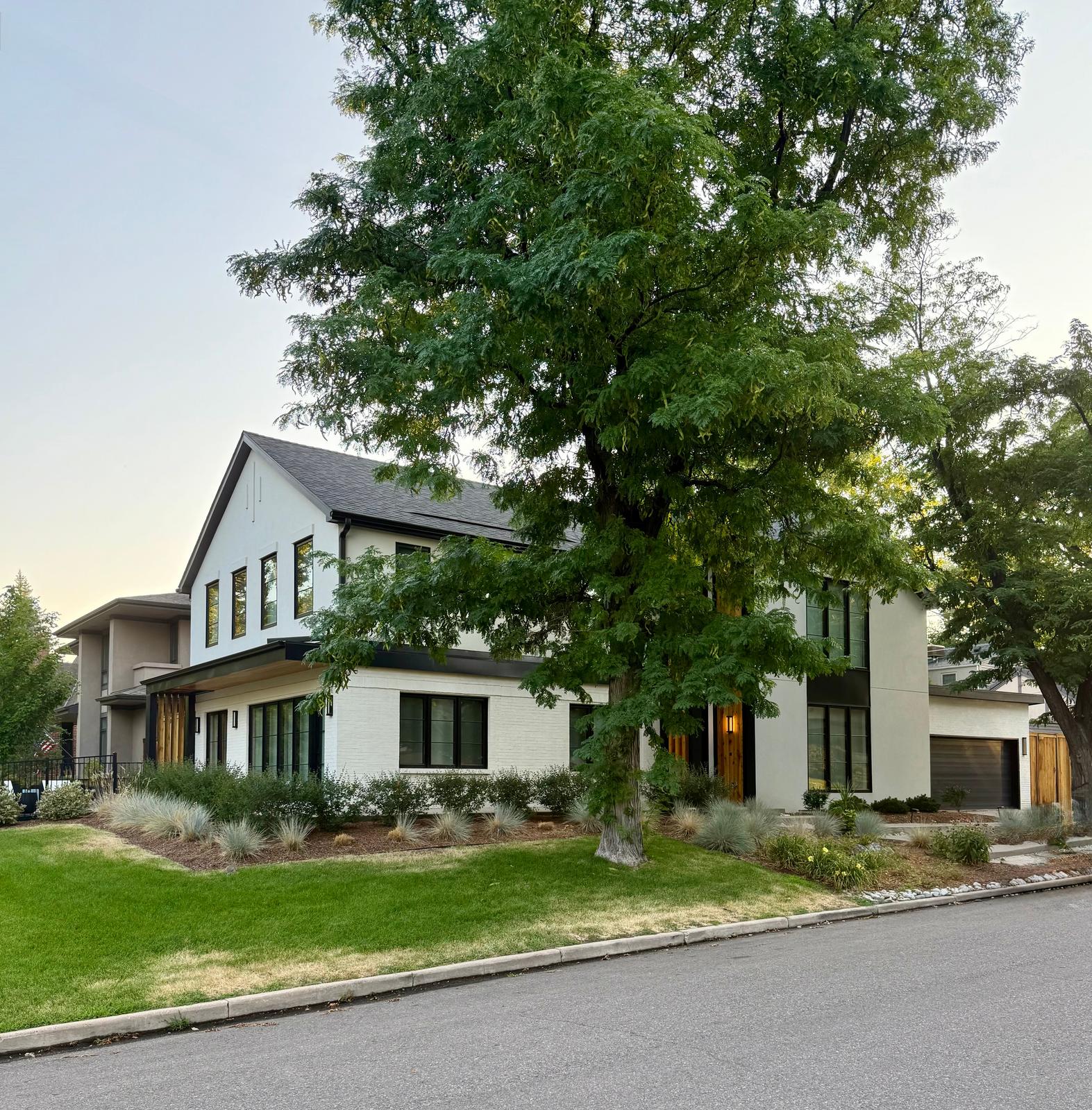 4201 E 2nd Ave, Denver, CO