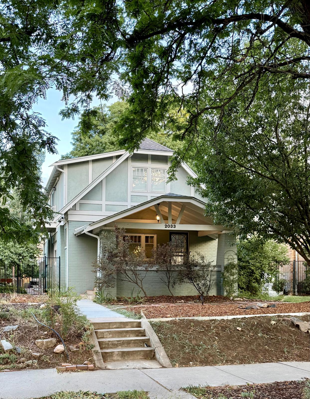 2033 N Grape St, Denver, CO