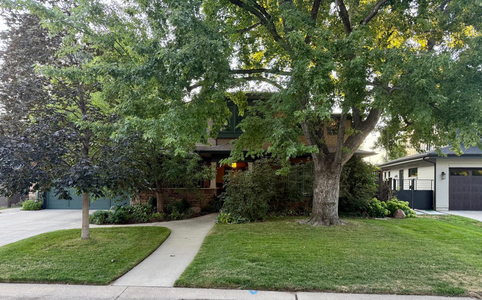 30 N Ivanhoe St, Denver, CO