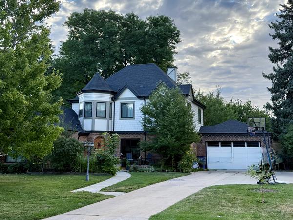 2370 N Krameria St, Denver, CO