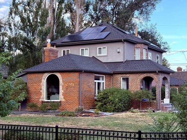 2395 N Locust St, Denver, CO