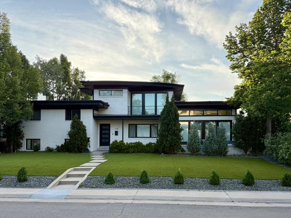 130 S Hudson St, Denver, CO