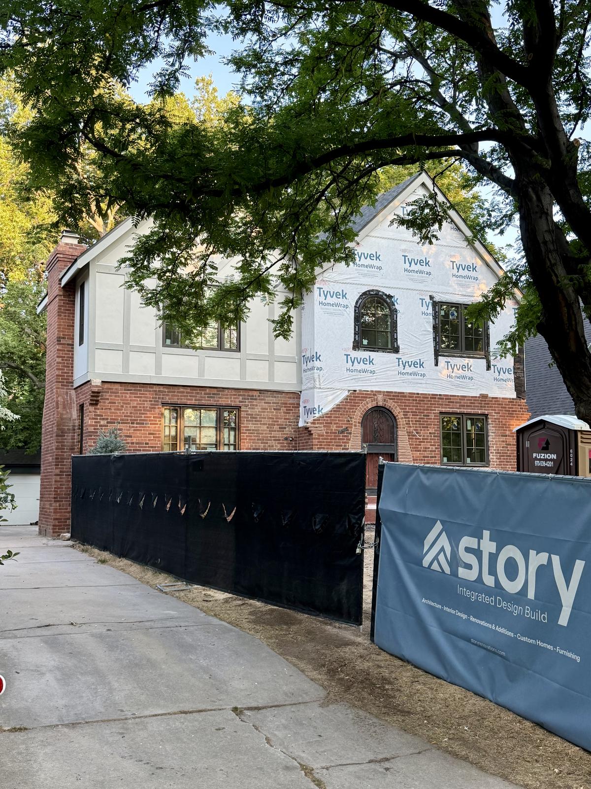 445 N Dahlia St, Denver CO