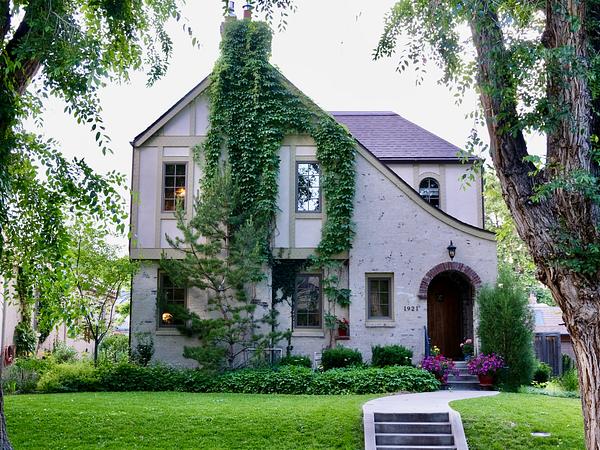 1921 N Ivy St, Denver, CO