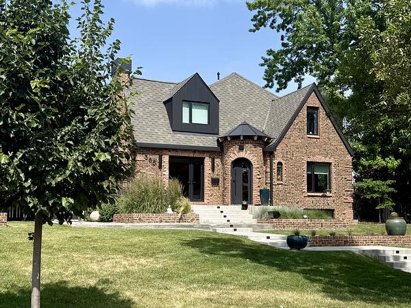 365 N Clermont St, Denver, CO